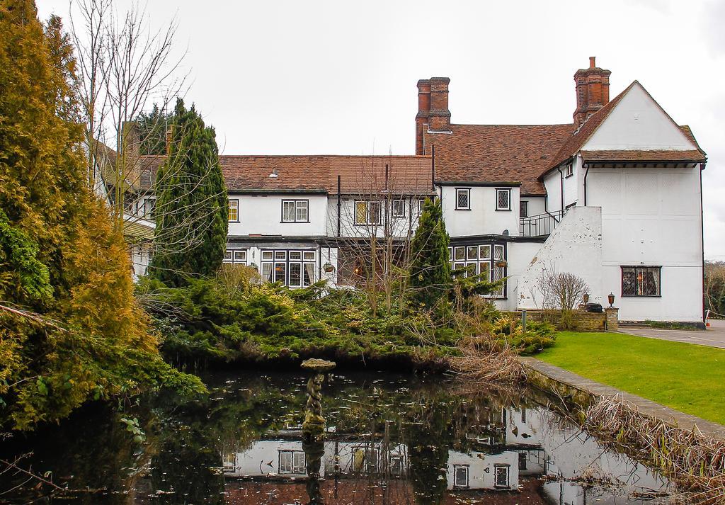 Swallow Churchgate Hotel Harlow Exterior foto